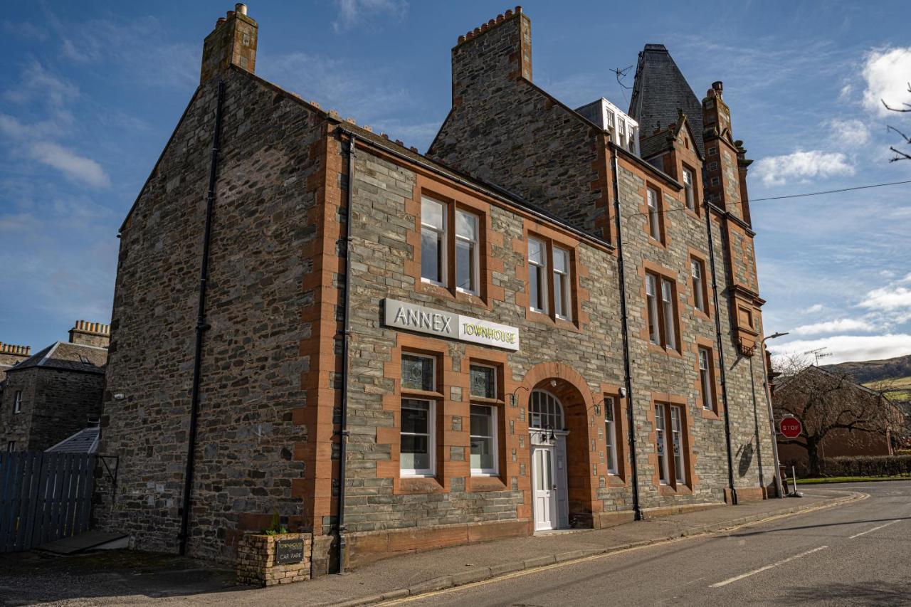The Townhouse Aberfeldy - Rooms & Breakfast Extérieur photo