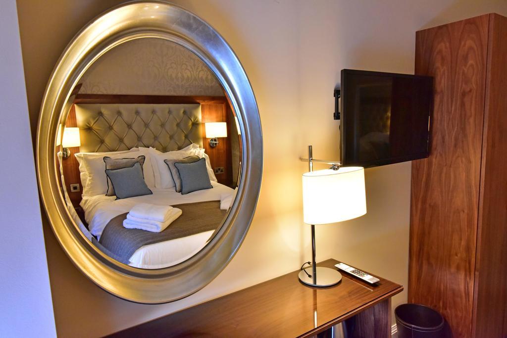 The Townhouse Aberfeldy - Rooms & Breakfast Chambre photo