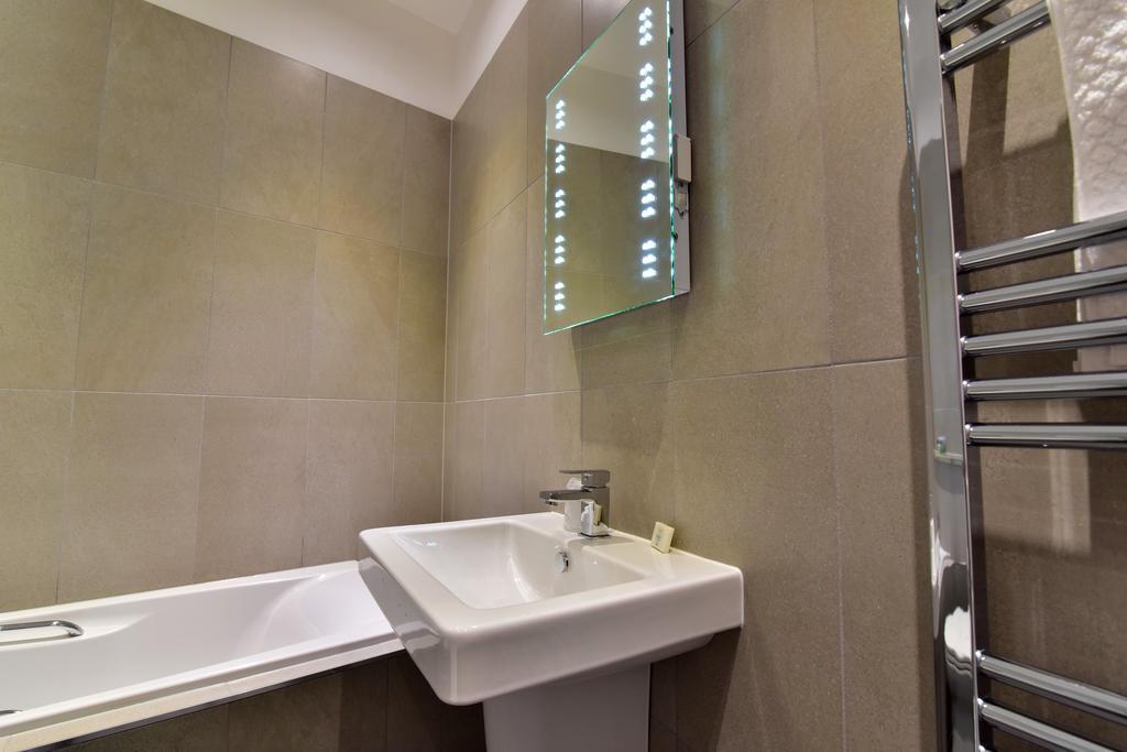The Townhouse Aberfeldy - Rooms & Breakfast Chambre photo
